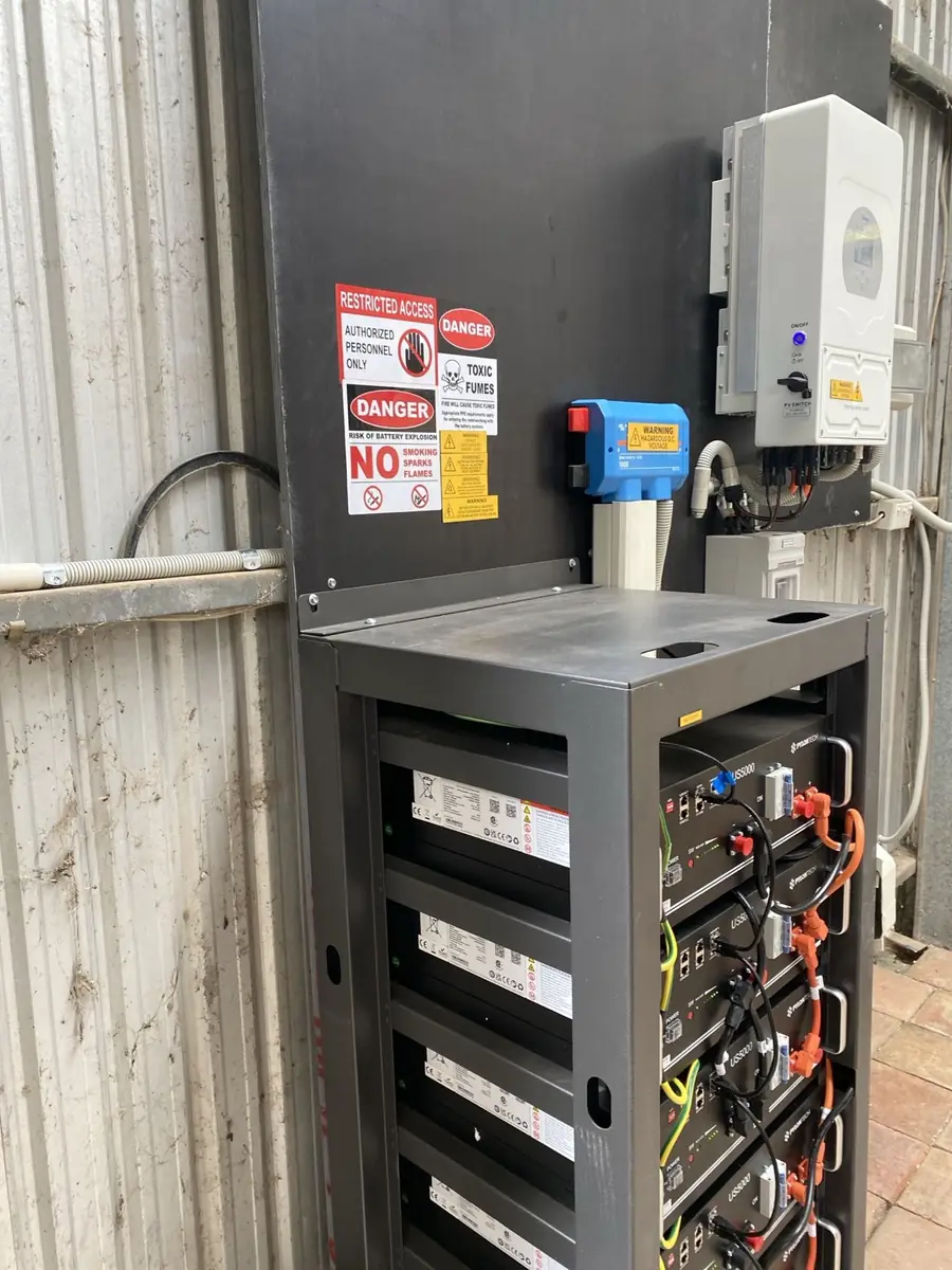 Pylontech battery cabinet and switchgear at O'Halloran Hill